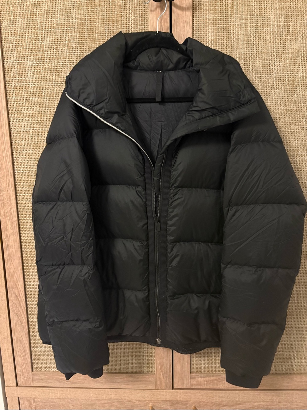 Lululemon Wunder Puff 700-Fill Goose Down Jacket BLK  Sz 12? Original Release